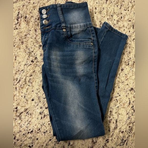 Tush Push Cute Jeans - Picture 6 of 13